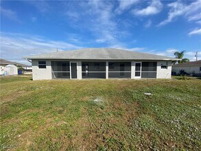 4543 20th St SW in Lehigh Acres, FL - Building Photo - Building Photo