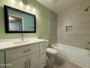 1632 N El Camino in Tempe, AZ - Building Photo - Building Photo