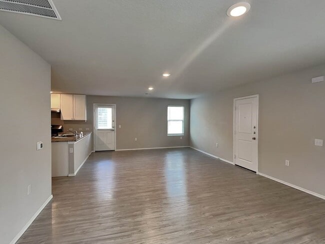 13407 Ashworth Blvd in San Antonio, TX - Building Photo - Building Photo