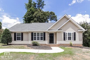 3440 Autumn Dr in Gastonia, NC - Building Photo