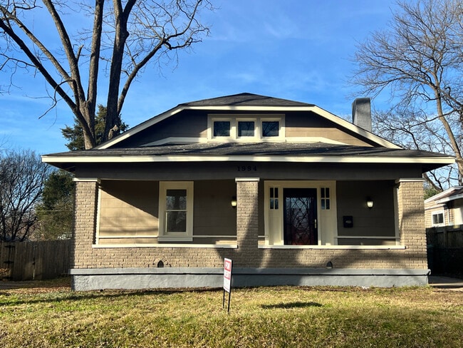 property at 1994 Manila Ave