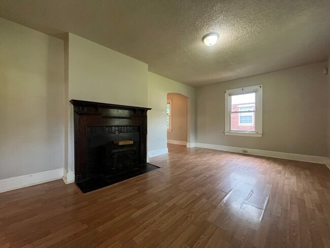 property at 1256 Edgewood Rd