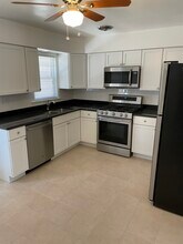 511 Summit Ave-Unit -1F in Park Ridge, IL - Building Photo - Building Photo