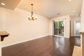 610 E. San Jose in Burbank, CA - Building Photo - Interior Photo