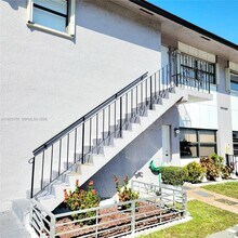 13271 SW 17th Ln in Miami, FL - Building Photo - Building Photo