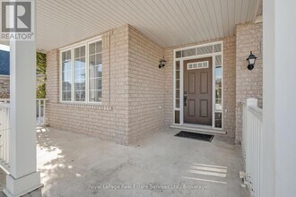 3188 Bunkerhill Pl in Burlington, ON - Building Photo - Building Photo