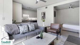 17811 Vail St in Dallas, TX - Building Photo