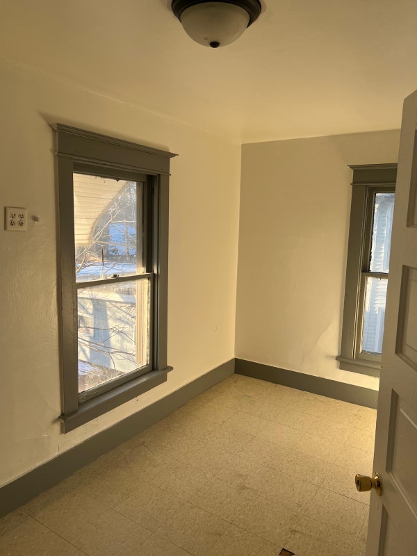 property at 1330 S Oak Ave