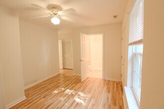 351 Emerson Ln in Harrisonburg, VA - Building Photo - Building Photo