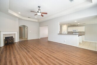 707 New Pines Dr in Spring, TX - Building Photo - Building Photo