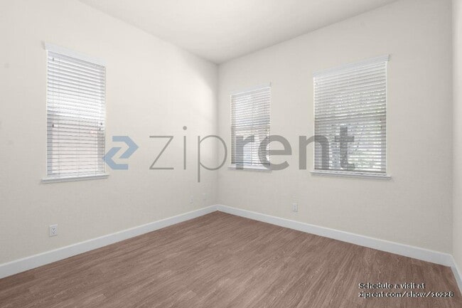 941 Bracken Ct in El Dorado Hills, CA - Building Photo - Building Photo