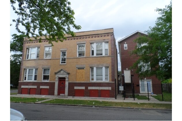 1968 S Trumbull in Chicago, IL - Foto de edificio - Building Photo