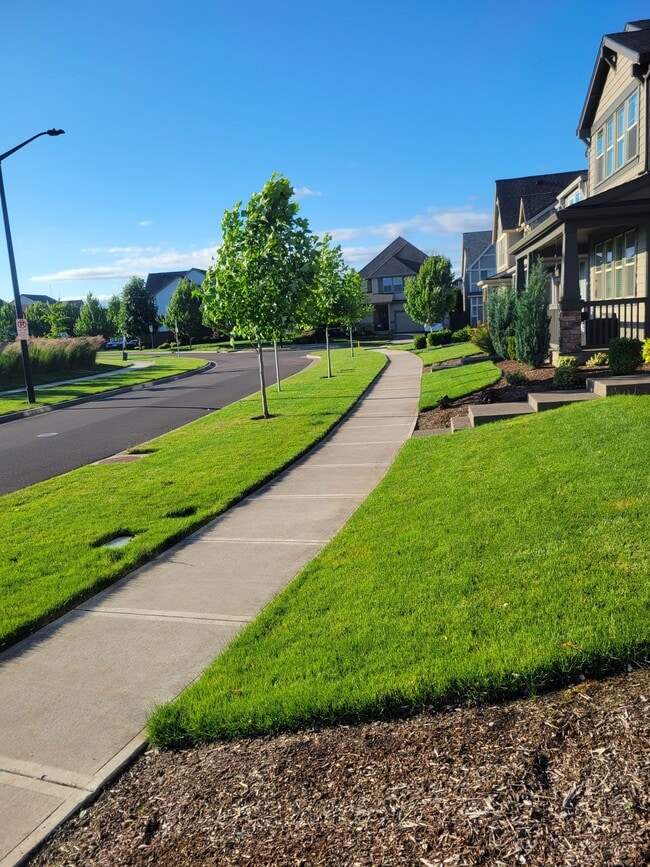 10124 Kaye Way in North Plains, OR - Building Photo - Building Photo