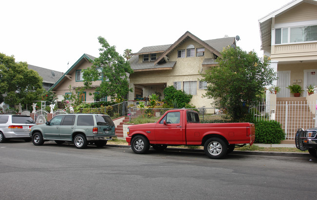 210 S Vendome St in Los Angeles, CA - Building Photo - Building Photo