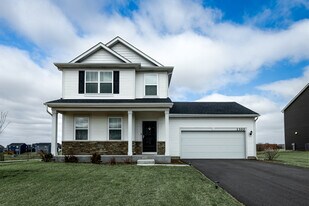 1300 Kentwood Dr in Hampshire, IL - Building Photo