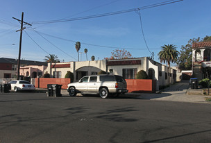 1331 Mariposa Ave Apartments