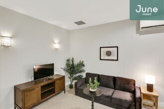 1226 Bedford Ave-Unit -B in Brooklyn, NY - Building Photo - Building Photo