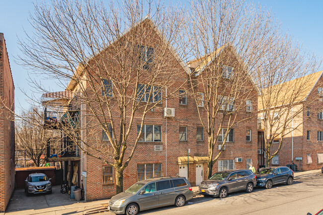 1532 37th St in Brooklyn, NY - Foto de edificio - Building Photo