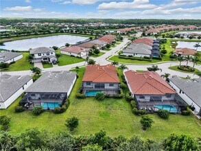 11876 Misty Arbor Run in Ft. Myers, FL - Building Photo - Building Photo