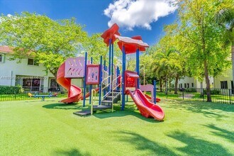 21007 NW 14th Pl in Miami Gardens, FL - Building Photo - Building Photo