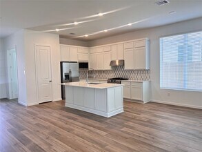 8306 Boundary Waters Dr in Porter, TX - Building Photo - Building Photo