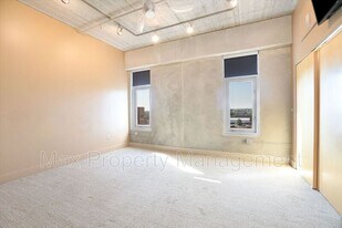 309 E 5th St in Des Moines, IA - Building Photo