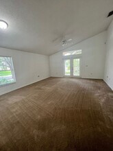 13248 Woodsedge Way in Clermont, FL - Building Photo - Building Photo