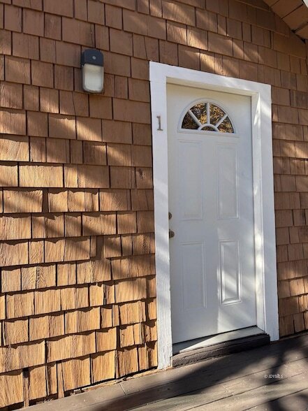 52740 Pine Cove Rd in Idyllwild, CA - Building Photo - Building Photo