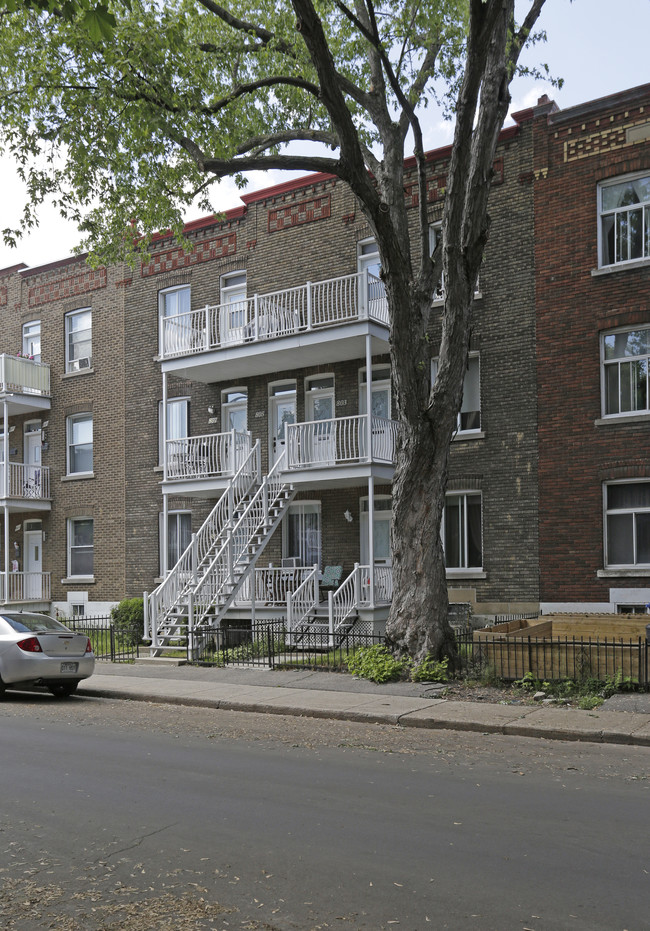 799-809 2e in Montréal, QC - Building Photo - Primary Photo