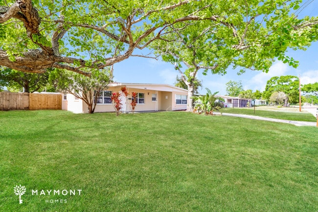 5358 97th Terrace in Pinellas Park, FL - Building Photo - Building Photo