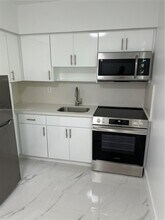 530 Santander Ave in Coral Gables, FL - Building Photo - Building Photo