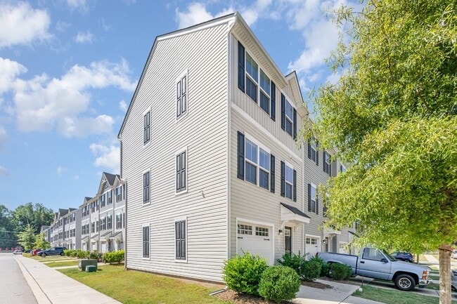 1105 Canando St in Charlotte, NC - Building Photo - Building Photo