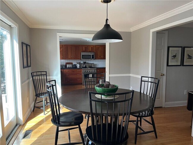 49 Commodore Rd in Chappaqua, NY - Building Photo - Building Photo