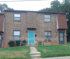309 Cemetery St in Charlotte, NC - Building Photo