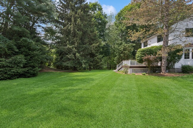 3 Donald Dr in Westport, CT - Building Photo - Building Photo