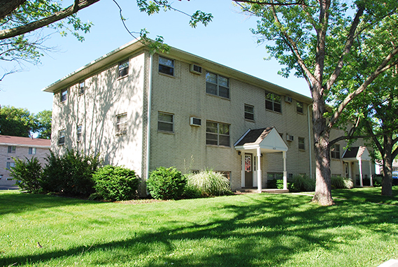 State Place Apartments Photo