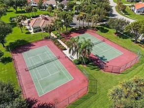 200 Lady Palm Dr in Naples, FL - Building Photo - Building Photo