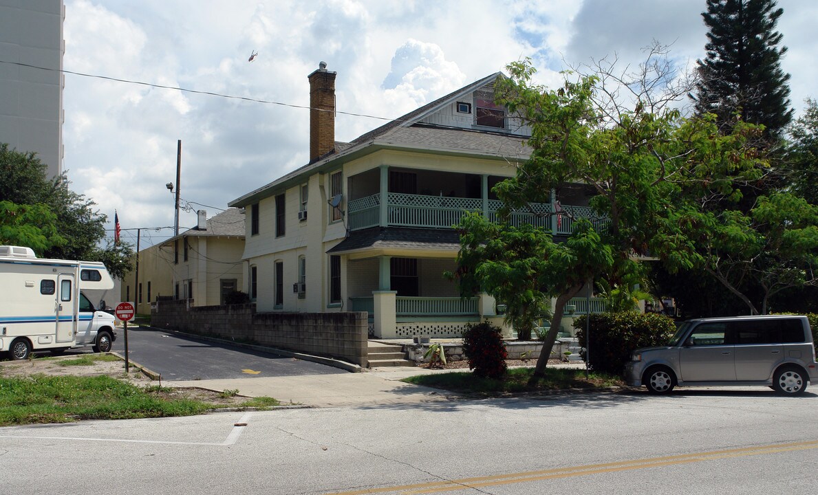 519 3rd Ave S in St. Petersburg, FL - Building Photo