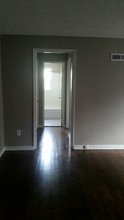 Manor Ridge in Independence, MO - Building Photo - Building Photo