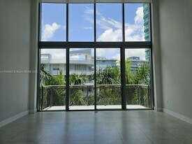 6000 Collins Ave, Unit 528 in Miami Beach, FL - Building Photo