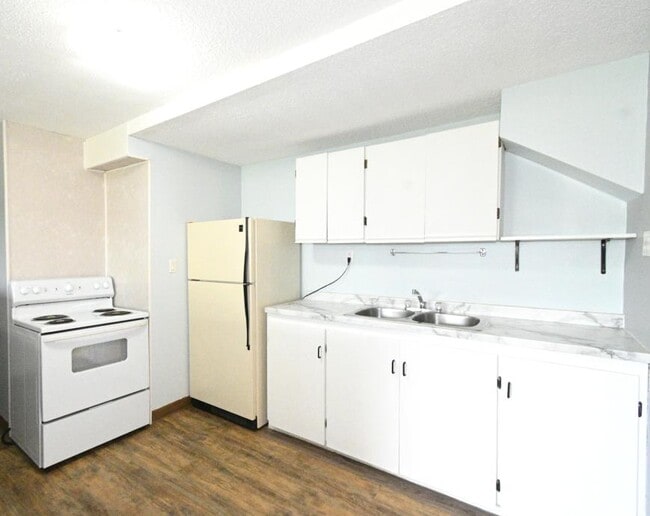 1426 Nation Crescent in Prince George, BC - Building Photo - Building Photo