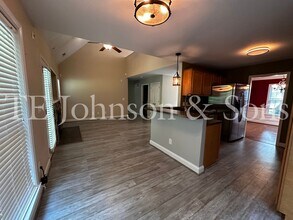 1142 Folkstone Ridge Ln in Winston-Salem, NC - Building Photo - Building Photo