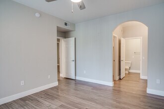 Sierra Canyon in Glendale, AZ - Foto de edificio - Interior Photo