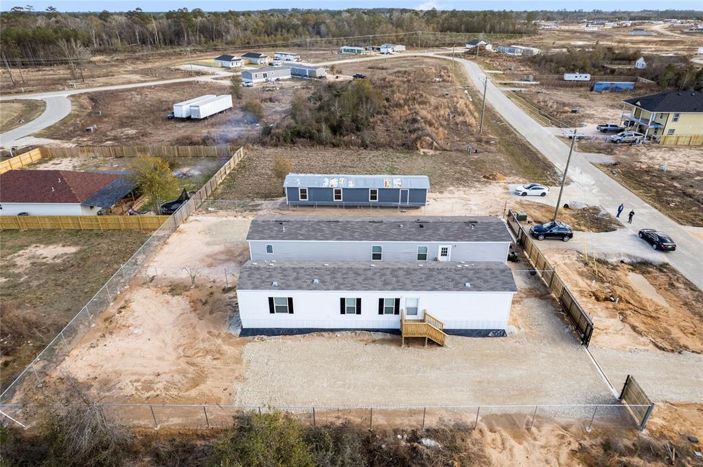 1623 Rd 5826 in Cleveland, TX - Building Photo