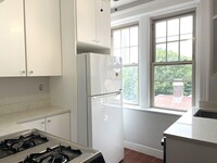 90 Bynner St, Unit 12 in Boston, MA - Building Photo - Building Photo