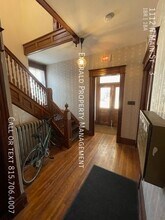 1112 N Main St in Rockford, IL - Building Photo - Building Photo