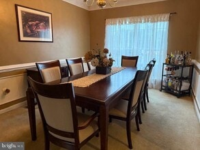 904 Cooks Bay Ct in Gambrills, MD - Building Photo - Building Photo