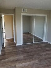 1310 Louisville Rd, Unit 32 in Frankfort, KY - Building Photo - Building Photo