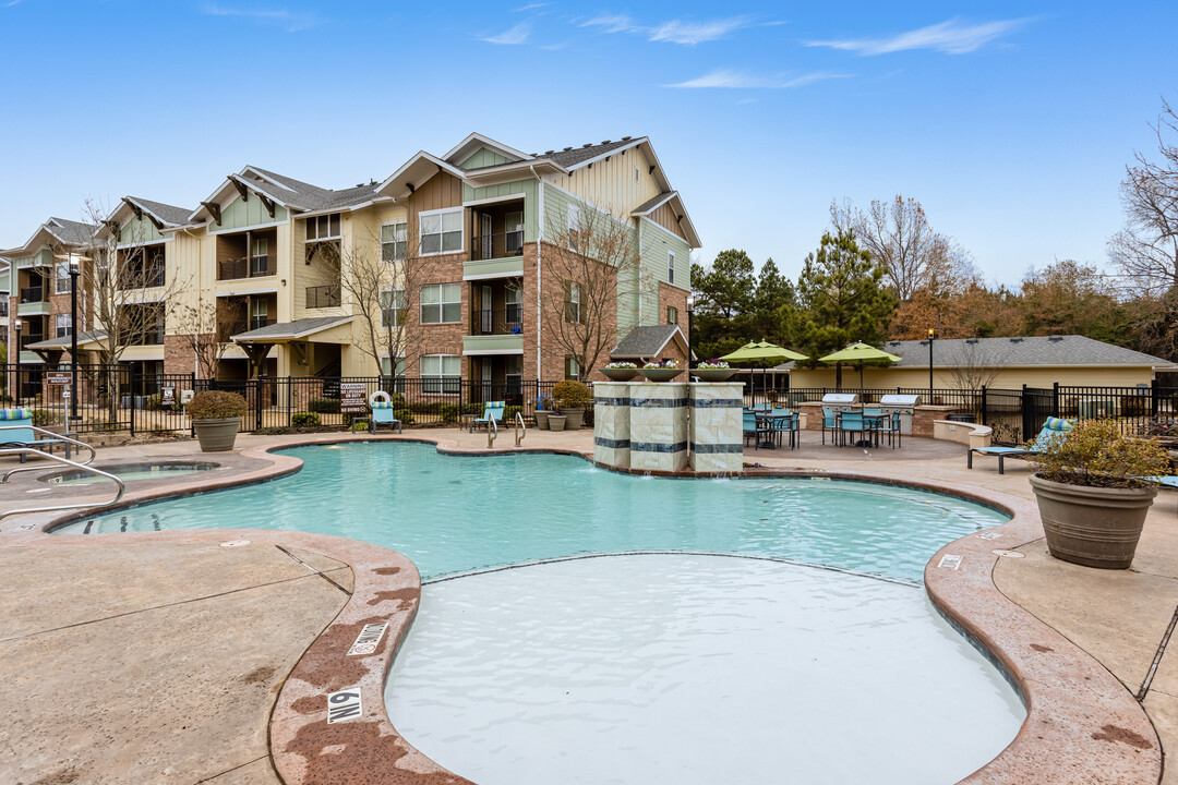 Waggoner Creek in Texarkana, TX - Building Photo