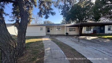 2505 39th St in Lubbock, TX - Building Photo - Building Photo